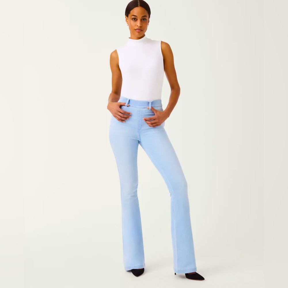 Spanx Denim Jegging Flare - Size Medium -Regular - Light Denim